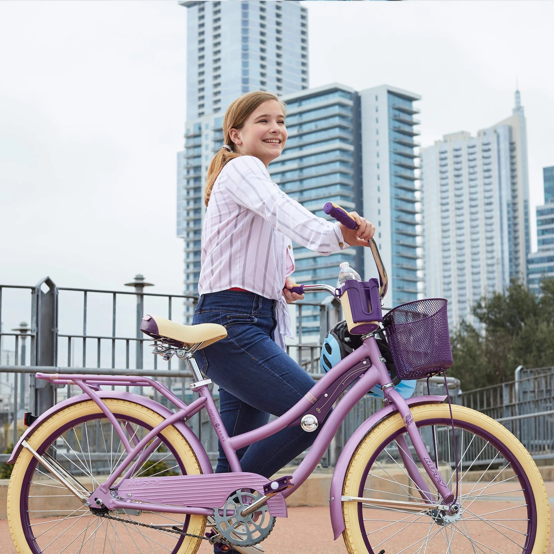 24" Nel Lusso Girls' Cruiser Bike, Purple Satin - Product image 5