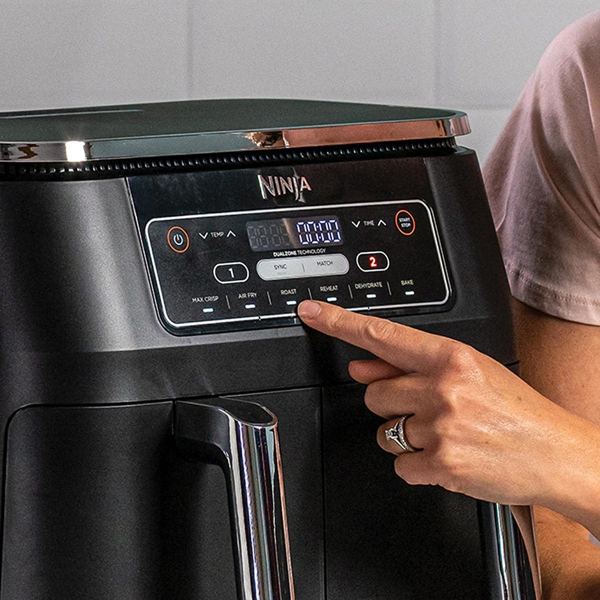 Foodi FlexDrawer Air Fryer, Dual Zone with Removable Divider, Large 10.4 L Drawer, 7-in-1, Dual Zone, Oil-Free, Dishwasher Safe Non-Stick Parts, Black AF500EU