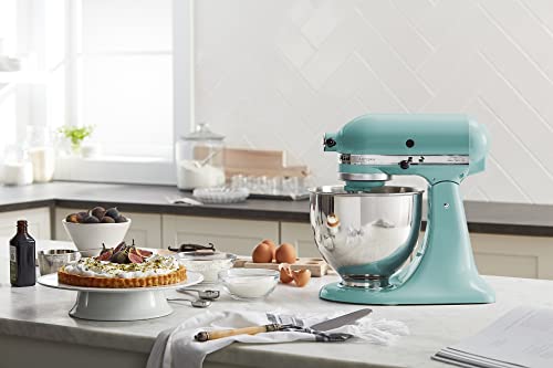 KitchenAid Artisan Series 5 Quart Tilt Head Stand Mixer with Pouring Shield - Product image 3