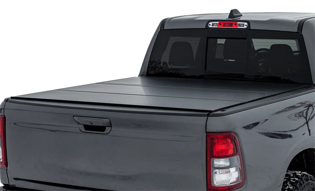 Access B5070019 - LOMAX™ Hard Tri-Fold Cover